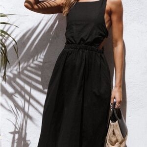 Pedal and Pup black dress size